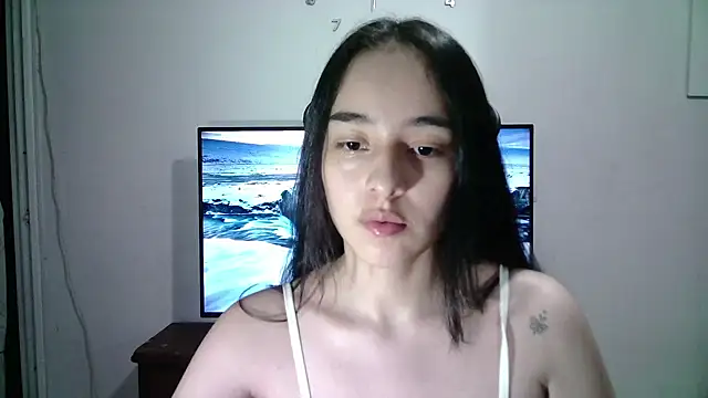 Snapshot of aineangeel chatting on 02.22.25 aineangeel online show from 02.22.25