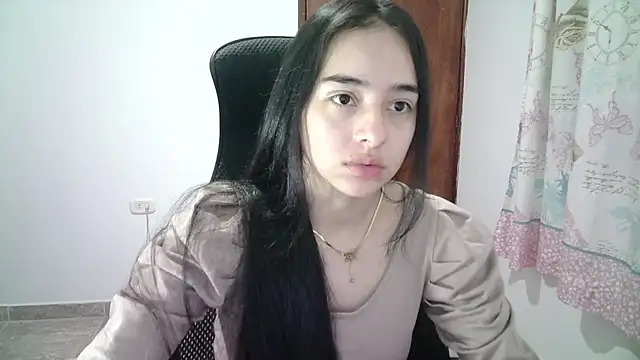 Snapshot of aineangeel chatting on 03.11.25 aineangeel online show from 03.11.25