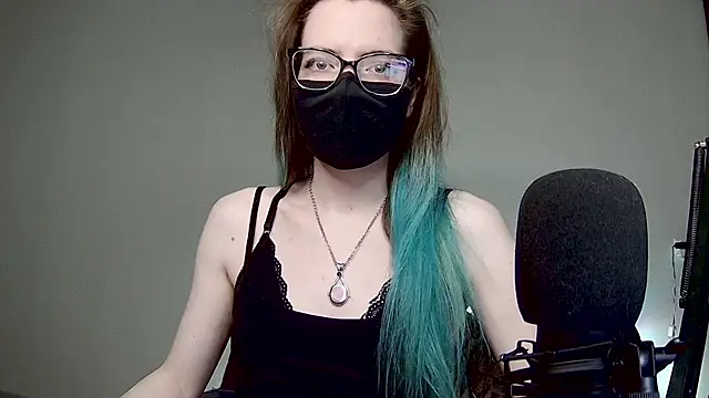 Snapshot of amber_candyfloss chatting on 02.05.25 amber candyfloss online show from 02.05.25