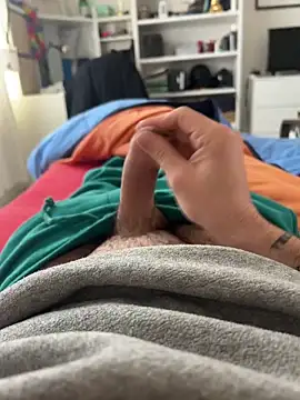 Snapshot of Diegodaddy01 chatting on 12.24.24 Diegodaddy01 online show from 12.24.24