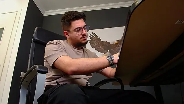 Snapshot of JoshKnights chatting on 01.07.25 JoshKnights online show from 01.07.25