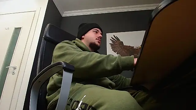 Snapshot of JoshKnights chatting on 01.23.25 JoshKnights online show from 01.23.25