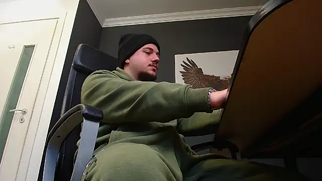 Snapshot of JoshKnights chatting on 01.23.25 JoshKnights online show from 01.23.25