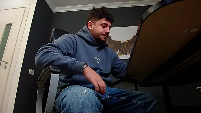Snapshot of JoshKnights chatting on 02.12.25 JoshKnights online show from 02.12.25