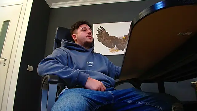 Snapshot of JoshKnights chatting on 03.06.25 JoshKnights online show from 03.06.25