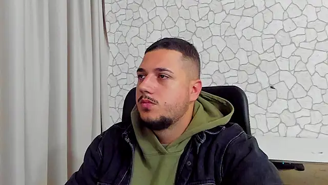 Snapshot of JoshKnights chatting on 09.27.25 JoshKnights online show from 09.27.25