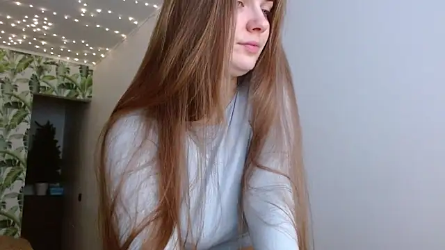 Olivia shine online show from 01.04.25