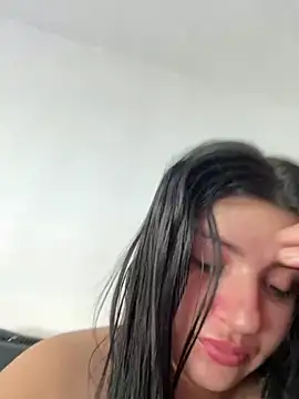 Snapshot of horny_roomiess chatting on 01.13.25 horny roomiess online show from 01.13.25