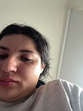 Snapshot of horny_roomiess chatting on 01.25.25 horny roomiess online show from 01.25.25