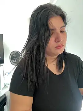 Snapshot of horny_roomiess chatting on 01.31.25 horny roomiess online show from 01.31.25