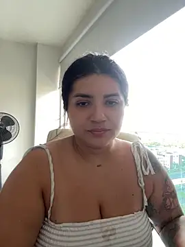 Snapshot of horny_roomiess chatting on 02.11.25 horny roomiess online show from 02.11.25