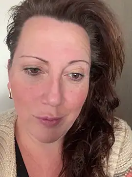 Snapshot of xsexycurvymilf chatting on 01.13.25 xsexycurvymilf online show from 01.13.25