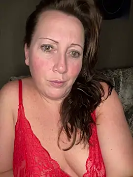 Snapshot of xsexycurvymilf chatting on 02.27.25 xsexycurvymilf online show from 02.27.25