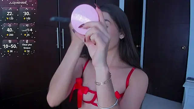 Coralinee 01 online show from 02.08.25