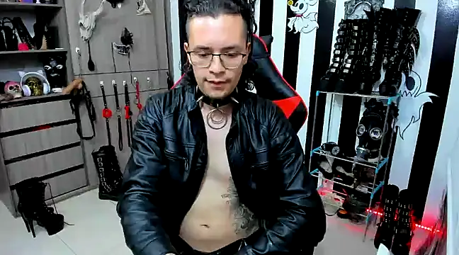 Snapshot of daven56 chatting on 01.20.25 daven56 online show from 01.20.25