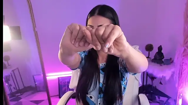 Snapshot of SakuraKato chatting on 12.17.24 SakuraKato online show from 12.17.24