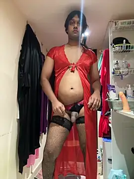 Snapshot of PunyClick8 chatting on 09.29.25 PunyClick8 online show from 09.29.25