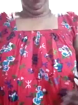 Snapshot of angelsilvia chatting on 03.10.25 angelsilvia online show from 03.10.25