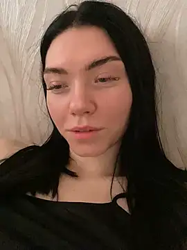 Snapshot of Lisaaa_Alisa chatting on 02.14.25 Lisaaa Alisa online show from 02.14.25