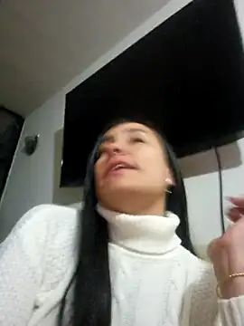 Snapshot of Agata-Moon chatting on 12.31.24 Agata-Moon online show from 12.31.24