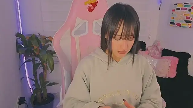 Snapshot of Sara__Ramirez chatting on 09.11.25 Sara  Ramirez online show from 09.11.25