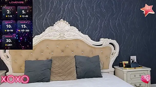 Lauren Saint online show from 01.05.25