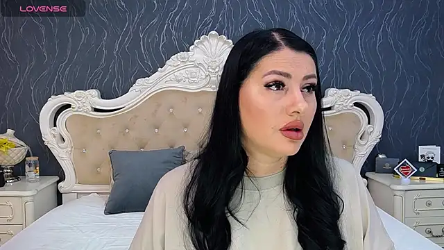 Lauren Saint online show from 03.15.25