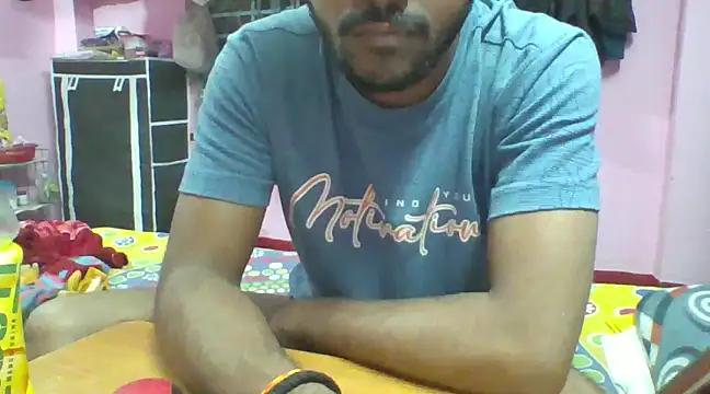 Snapshot of Rocky4702 chatting on 02.12.25 Rocky4702 online show from 02.12.25