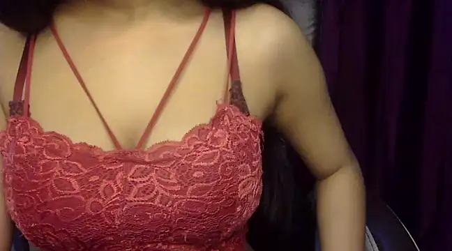 Snapshot of Karnaa_vail chatting on 02.12.25 Karnaa vail online show from 02.12.25