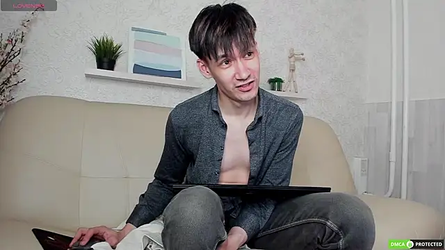 Snapshot of CalvinOwens chatting on 02.24.25 CalvinOwens online show from 02.24.25