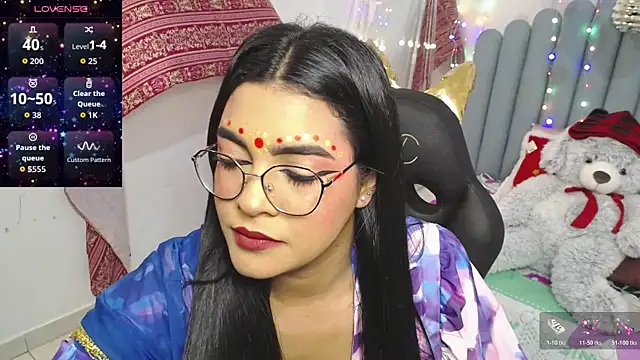 lakshmiraniii online show from 11.26.25