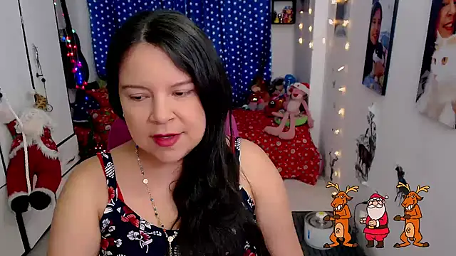 Snapshot of claryssa_ chatting on 12.29.24 claryssa online show from 12.29.24