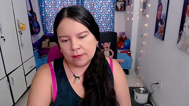 Snapshot of claryssa_ chatting on 09.16.25 claryssa online show from 09.16.25