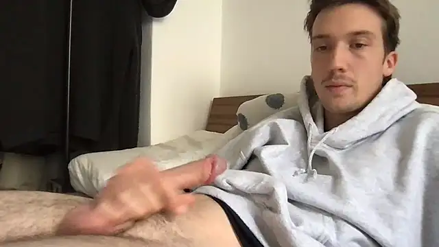 Snapshot of hungandfun05 chatting on 09.29.25 hungandfun05 online show from 09.29.25