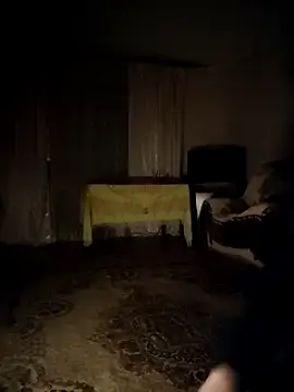 Snapshot of LeraSweet chatting on 12.13.24 LeraSweet online show from 12.13.24