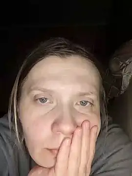 Snapshot of LeraSweet chatting on 01.03.25 LeraSweet online show from 01.03.25