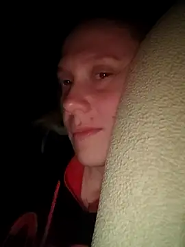 Snapshot of LeraSweet chatting on 02.06.25 LeraSweet online show from 02.06.25