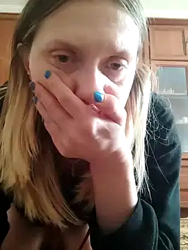 Snapshot of LeraSweet chatting on 02.19.25 LeraSweet online show from 02.19.25