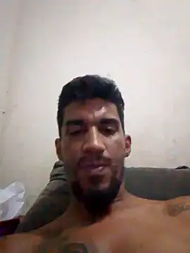 Snapshot of fieltoprj1 chatting on 12.22.24 fieltoprj1 online show from 12.22.24