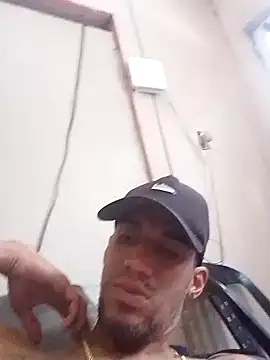 Snapshot of fieltoprj1 chatting on 01.18.25 fieltoprj1 online show from 01.18.25