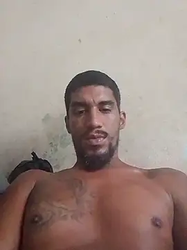 Snapshot of fieltoprj1 chatting on 03.10.25 fieltoprj1 online show from 03.10.25