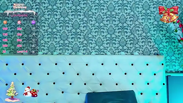 Snapshot of Elektra_Queen chatting on 12.18.24 Elektra Queen online show from 12.18.24