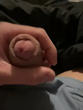 Snapshot of fuckdollflo chatting on 01.28.25 fuckdollflo online show from 01.28.25