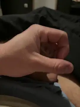 Snapshot of fuckdollflo chatting on 02.15.25 fuckdollflo online show from 02.15.25