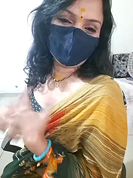 Snapshot of khushikhushi chatting on 02.18.25 khushikhushi online show from 02.18.25