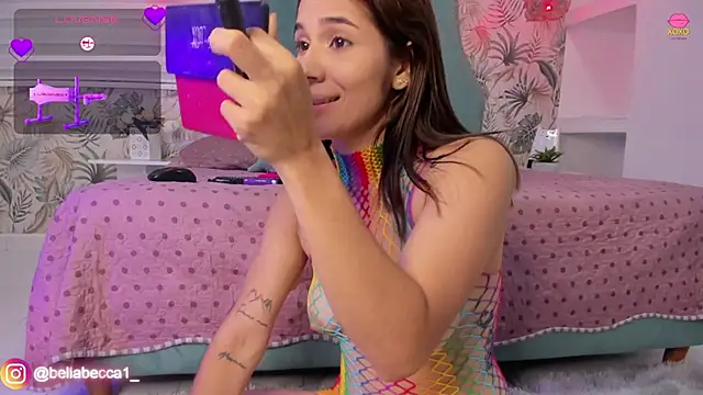 Snapshot of bellaa_becca chatting on 02.11.25 bellaa becca online show from 02.11.25