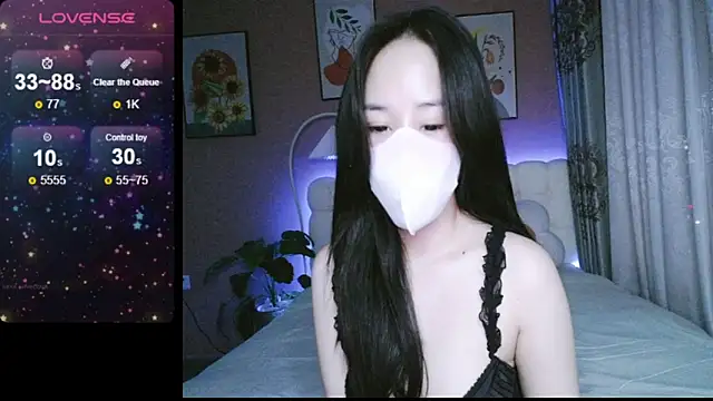  Viviann  online show from 12.04.24