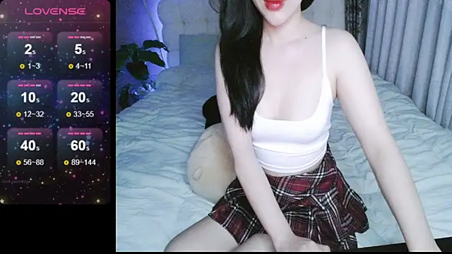  Viviann  online show from 12.09.24