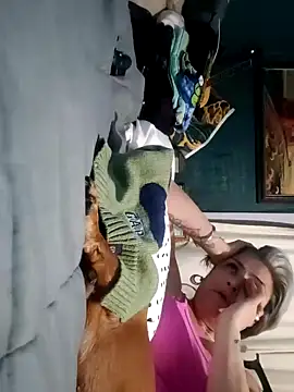 Snapshot of TexaSMESS_37 chatting on 02.03.25 TexaSMESS 37 online show from 02.03.25