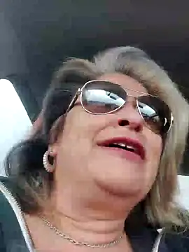 Snapshot of TexaSMESS_37 chatting on 02.10.25 TexaSMESS 37 online show from 02.10.25